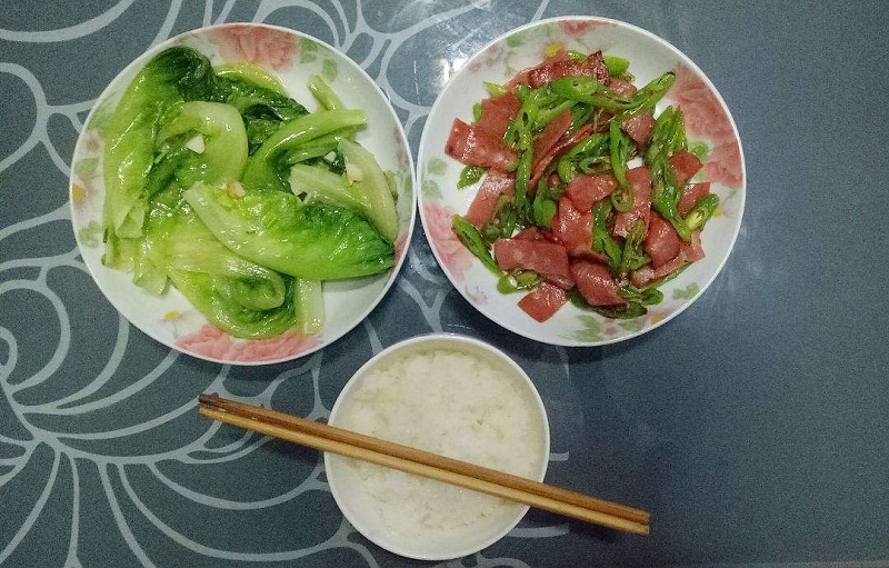 晚飯后養(yǎng)生小知識，晚飯時按序做5件事，舒暢安康還養(yǎng)身！